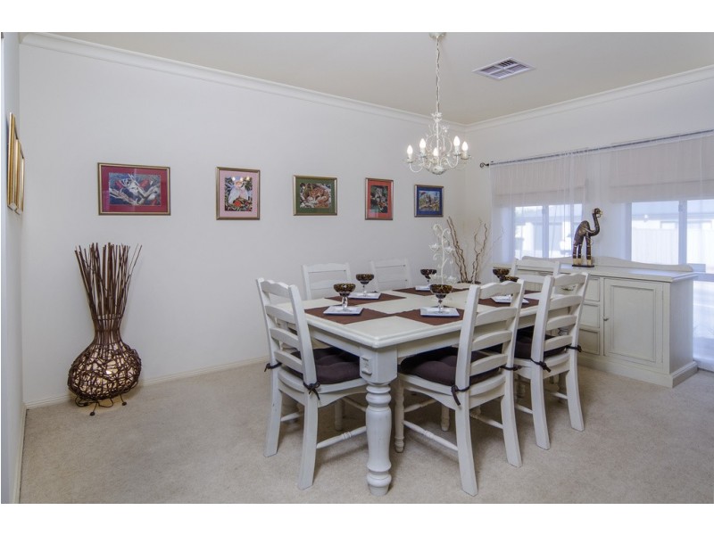 122 Grand Boulevard, Seaford Rise SA 5169