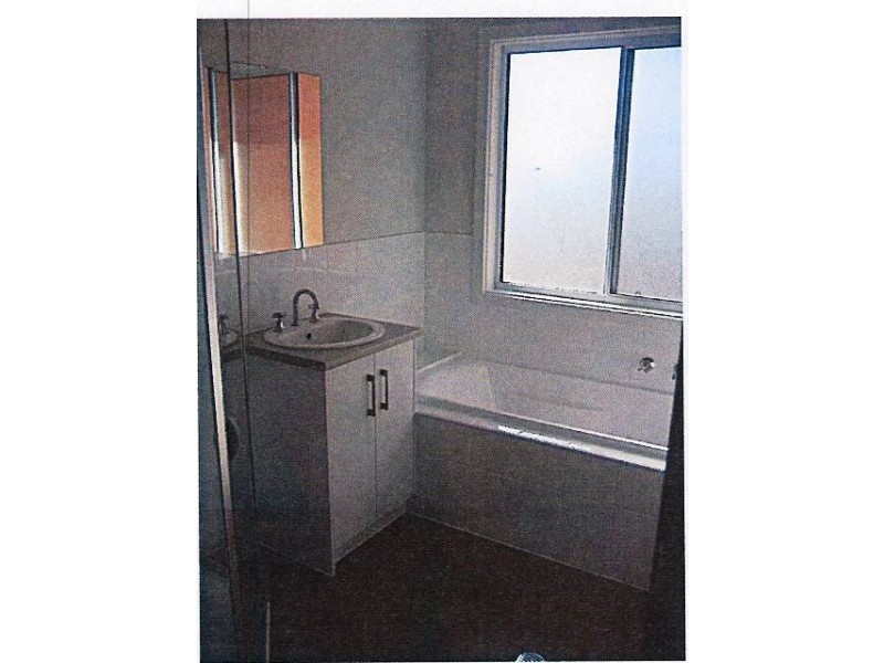 4 Benny Ave, Port Noarlunga SA 5167