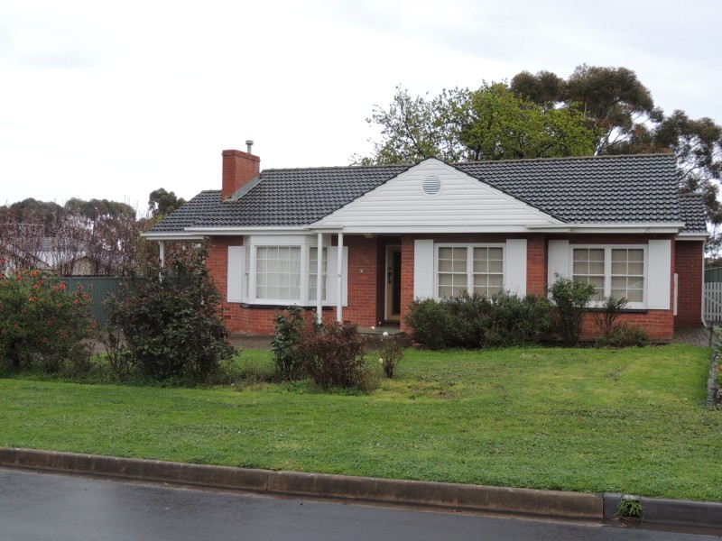 36 Eden Avenue, Bellevue Heights SA 5050