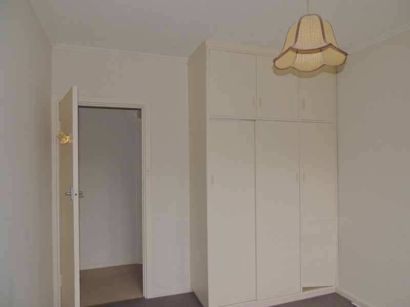 36 Eden Avenue, Bellevue Heights SA 5050