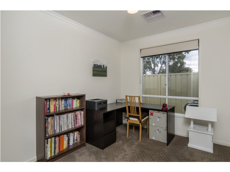 2 Taynton Terrace, Morphett Vale SA 5162