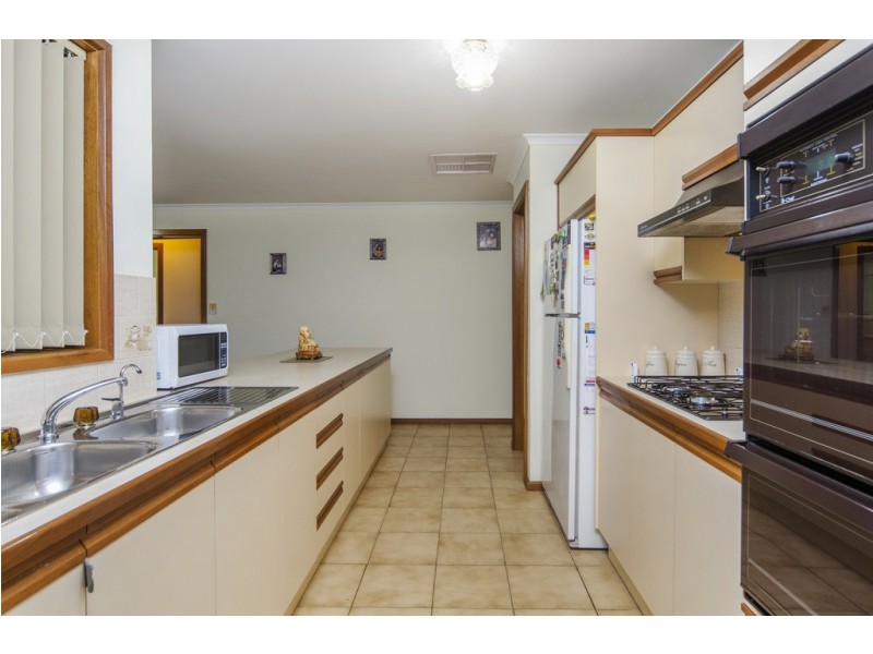 23 Jagger Crescent, Woodcroft SA 5162