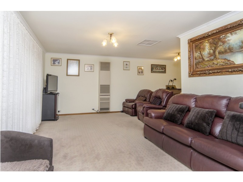 23 Jagger Crescent, Woodcroft SA 5162