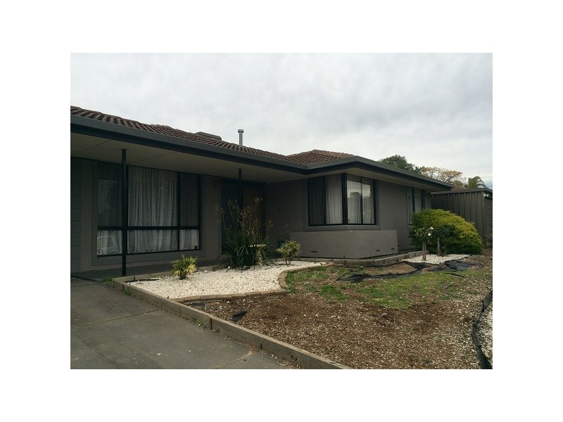 19 Underbank Grove, Hackham West SA 5163