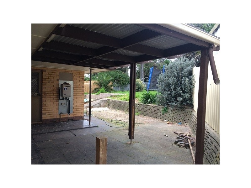 19 Underbank Grove, Hackham West SA 5163