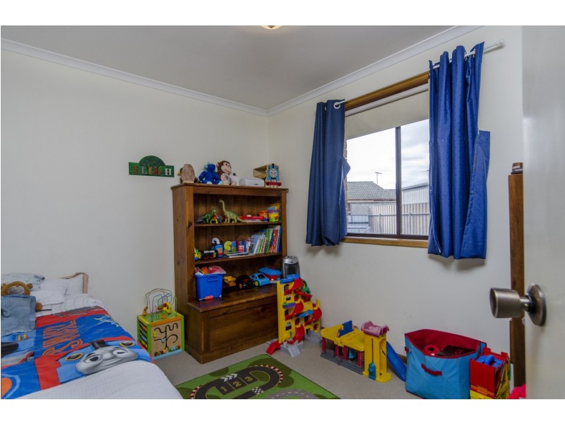 4 Cole Court, Morphett Vale SA 5162