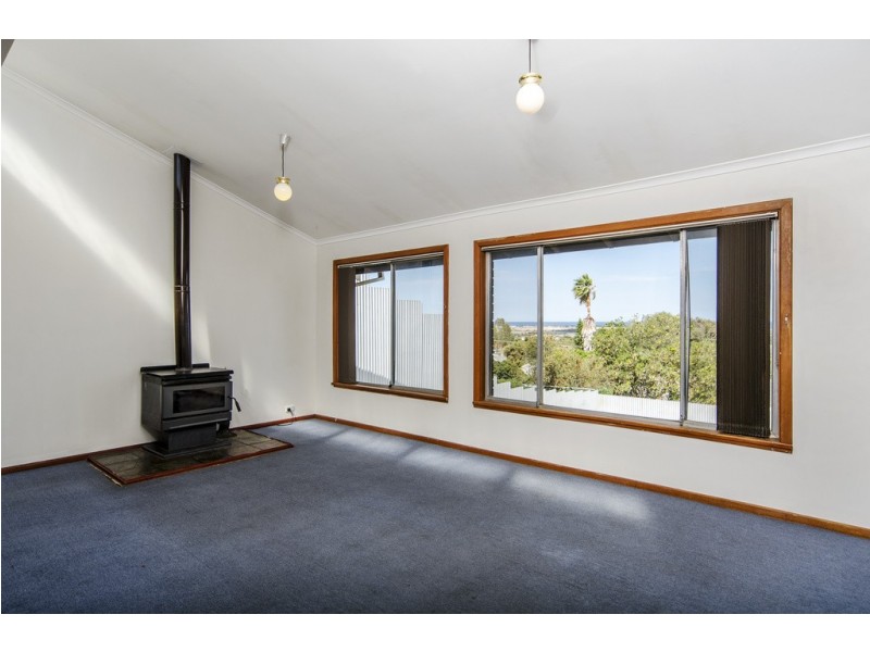 25 Darwendale Street, Huntfield Heights SA 5163