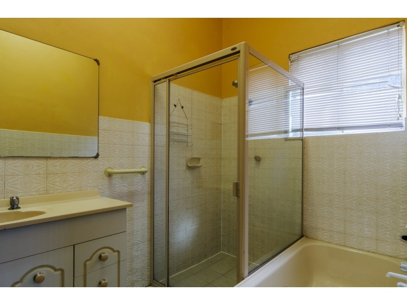25 Darwendale Street, Huntfield Heights SA 5163