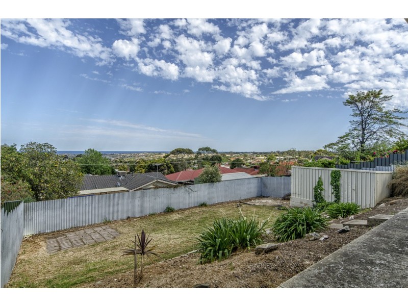 25 Darwendale Street, Huntfield Heights SA 5163
