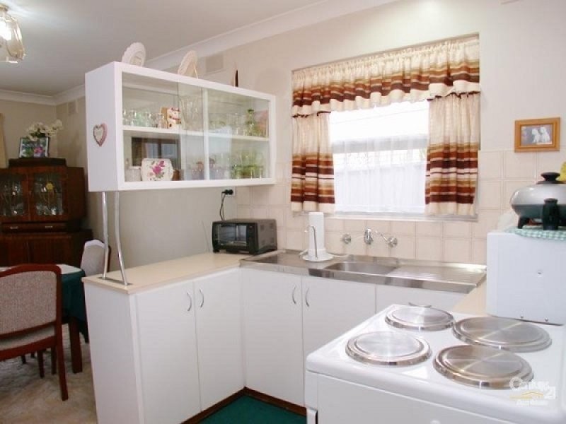 23 Collins Pde, Hackham SA 5163