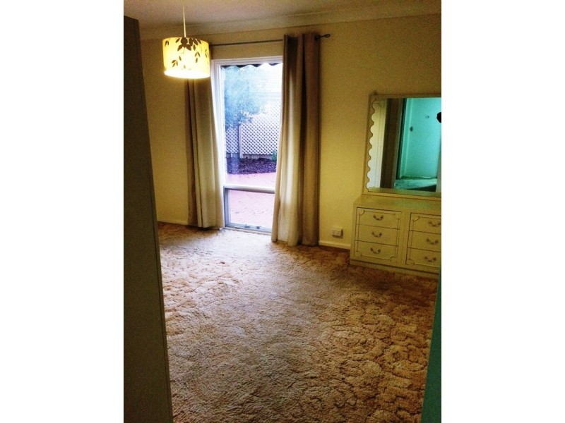 23 Collins Pde, Hackham SA 5163