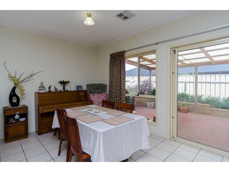 1/102 Penneys Hill Road, Hackham SA 5163