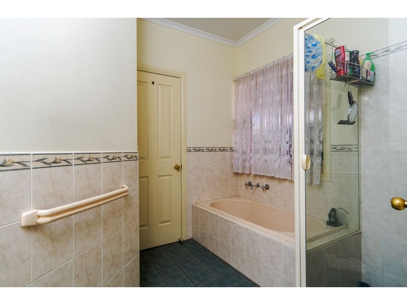 1/102 Penneys Hill Road, Hackham SA 5163