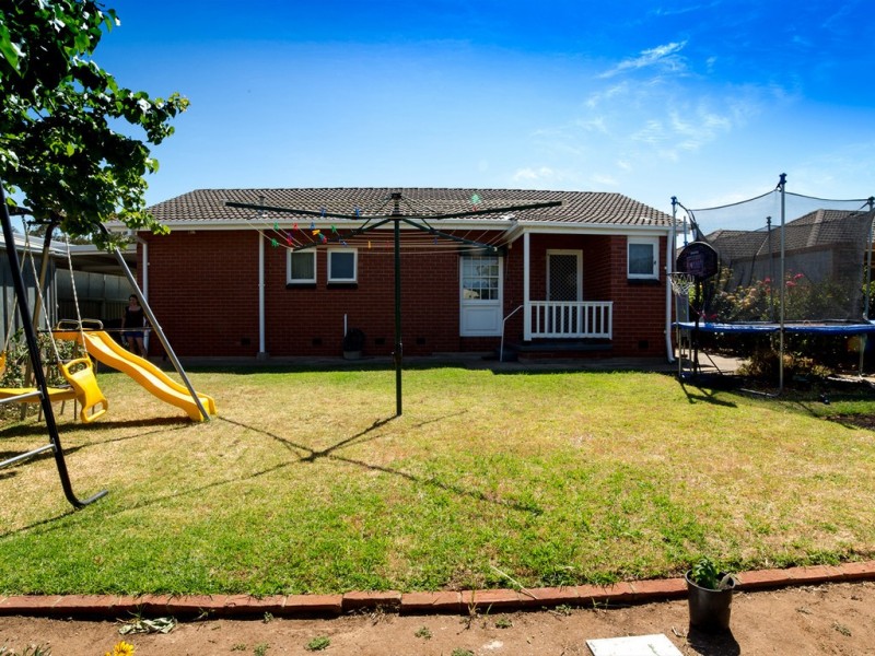 6 Elizabeth Road, Christie Downs SA 5164