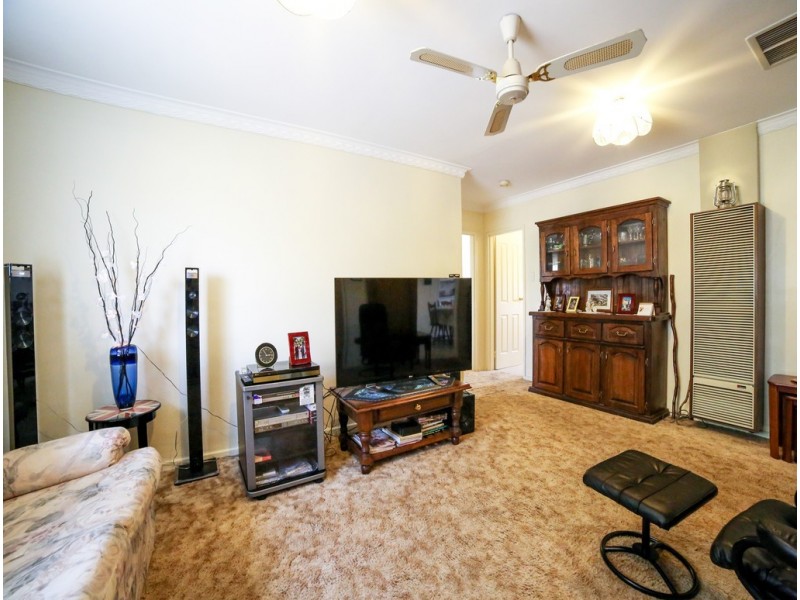 48 Glenhelen Road, Morphett Vale SA 5162