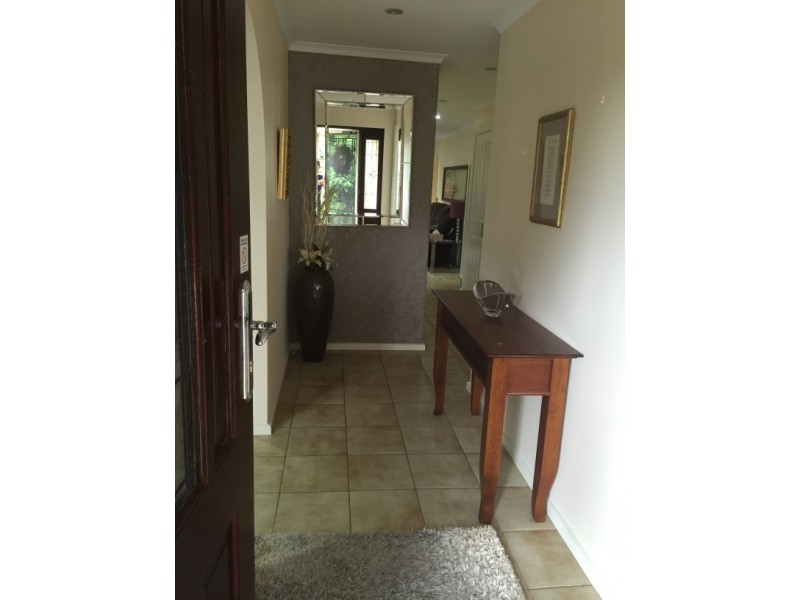 9 Kingsbridge St, Morphett Vale SA 5162