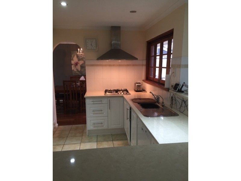 9 Kingsbridge St, Morphett Vale SA 5162