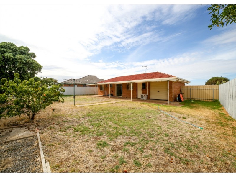 9 Heathersay Avenue, Aldinga Beach SA 5173