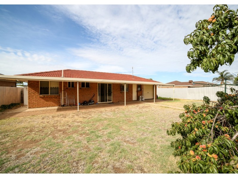9 Heathersay Avenue, Aldinga Beach SA 5173