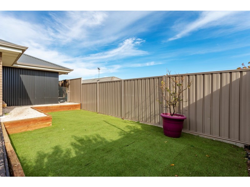 4 Woodrose Court, Huntfield Heights SA 5163