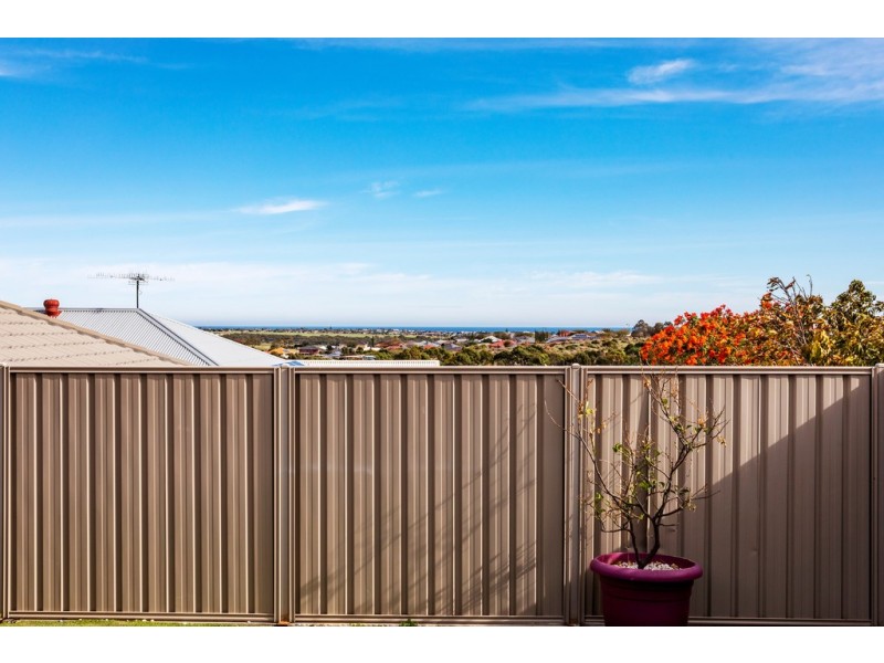 4 Woodrose Court, Huntfield Heights SA 5163