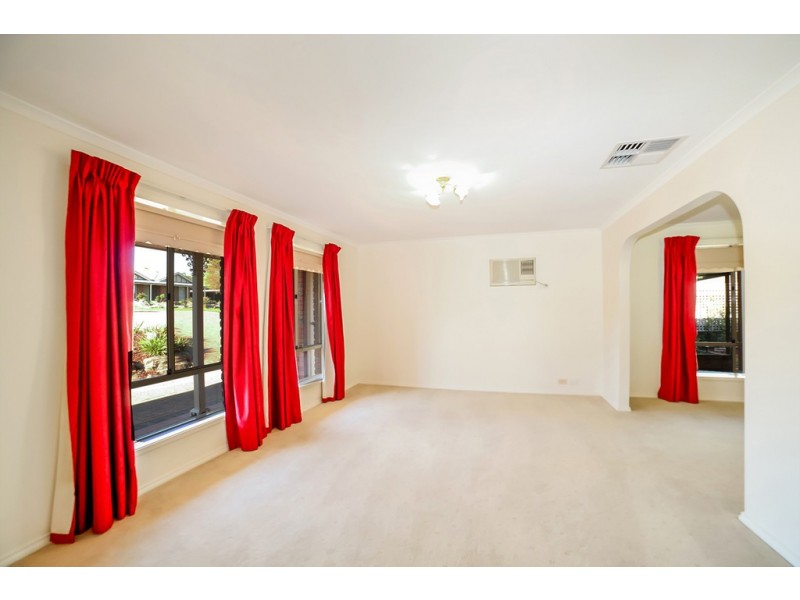 7 Southsea Way, Moana SA 5169