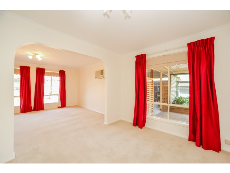 7 Southsea Way, Moana SA 5169