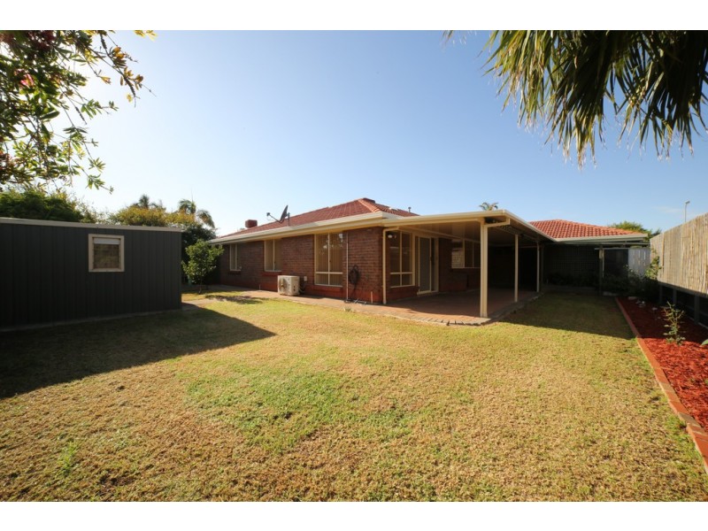 7 Southsea Way, Moana SA 5169