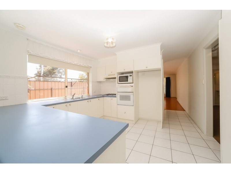 9 Poplar Walk, Seaford SA 5169