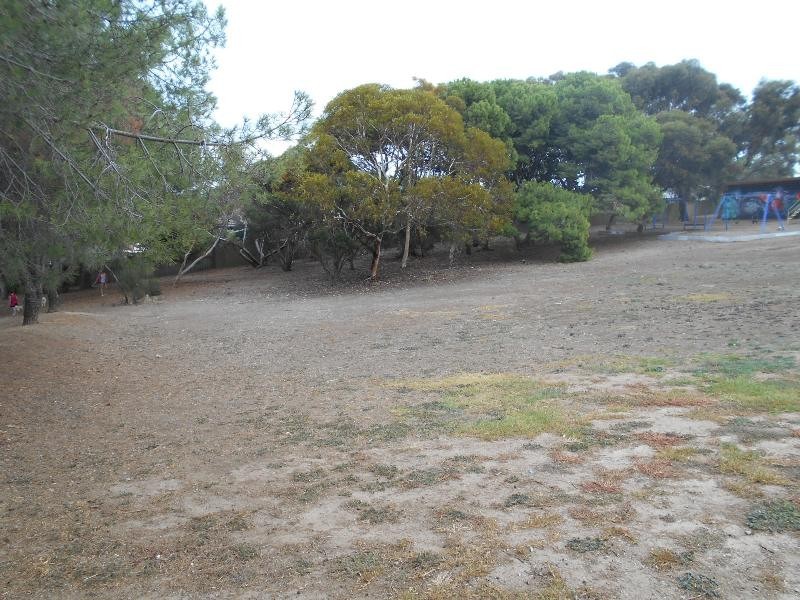 42 CAPELLA DRIVE, Hallett Cove SA 5158