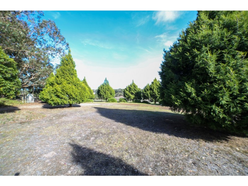 300 Range Road, Hope Forest SA 5172