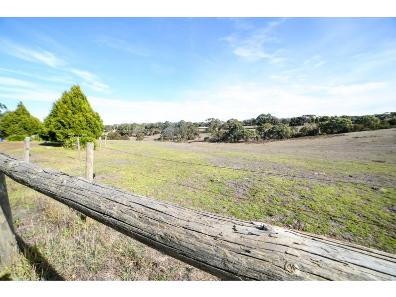 300 Range Road, Hope Forest SA 5172