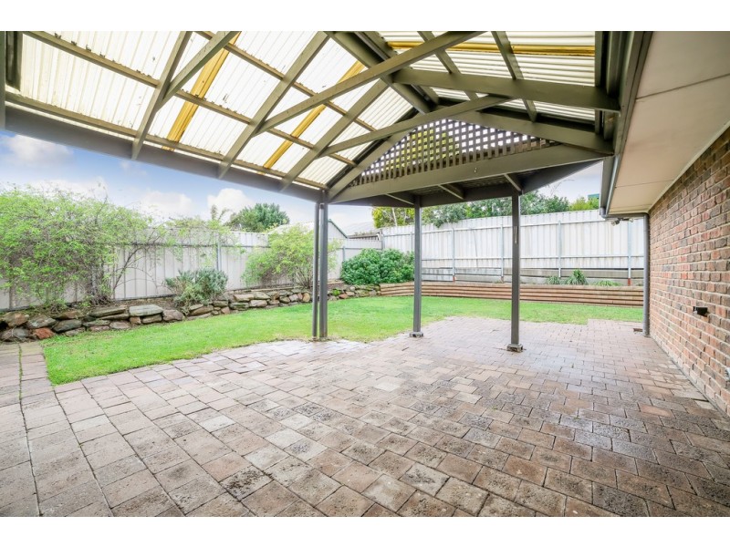 72 Mawson Circuit, Woodcroft SA 5162
