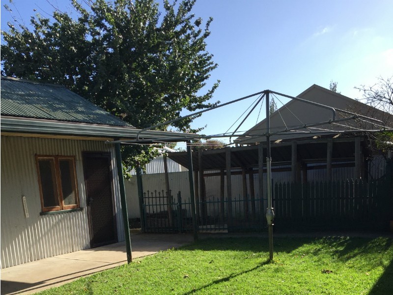 22 Hotchkiss Crescent, Croydon Park SA 5008