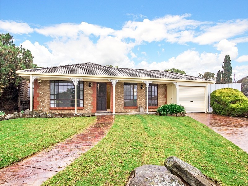 13 HELE CRESCENT, Trott Park SA 5158