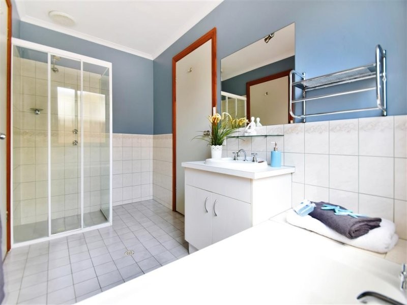 3 25 THIRD AVENUE, Ascot Park SA 5043