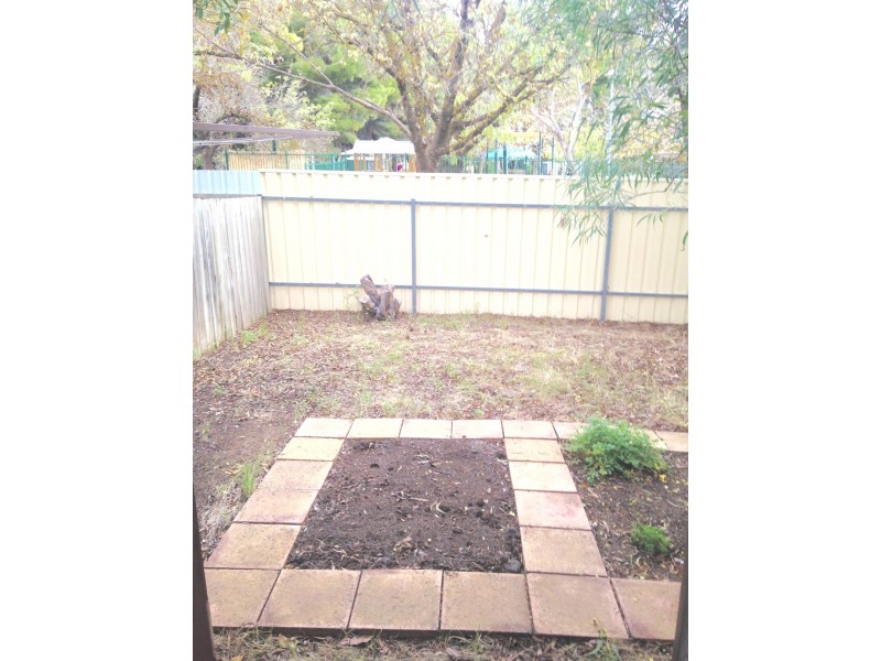 5 54 WHEATSHEAF ROAD, Morphett Vale SA 5162