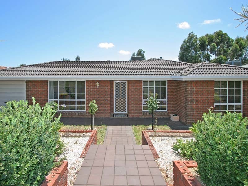 15 ST ANDREWS WAY, Morphett Vale SA 5162