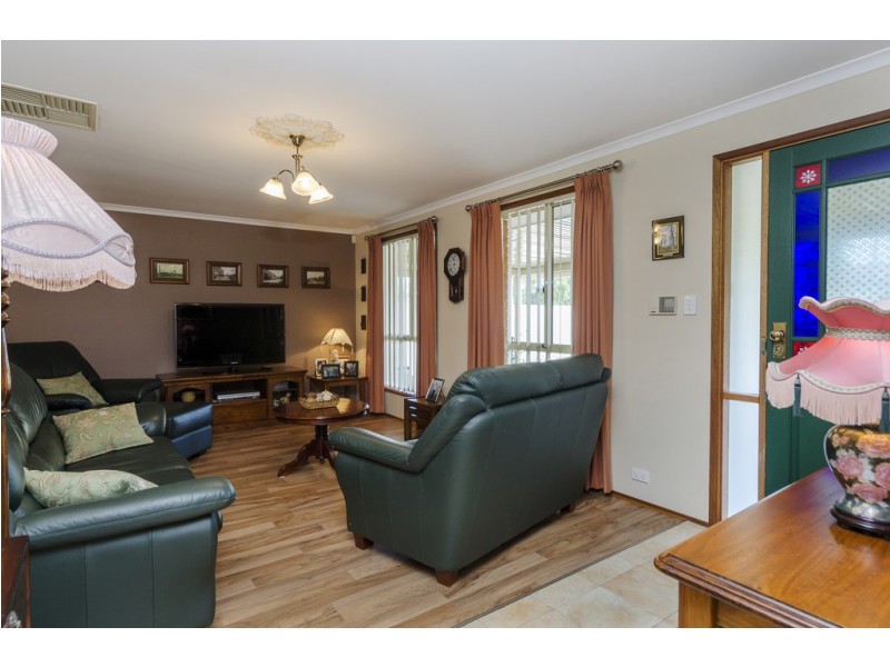 4 Dyson Road, Port Noarlunga SA 5167