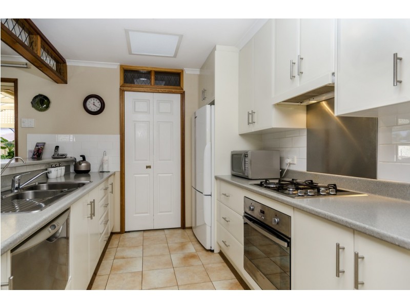 4 Dyson Road, Port Noarlunga SA 5167