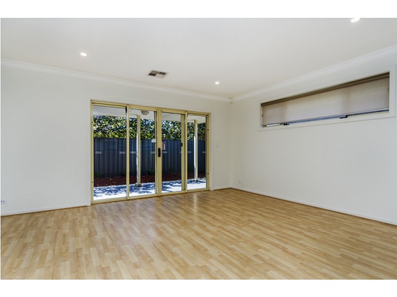 14 East Parkway, Andrews Farm SA 5114