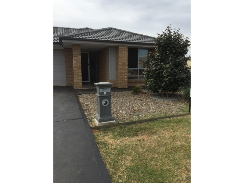 9 Biarritz Street, Munno Para West SA 5115