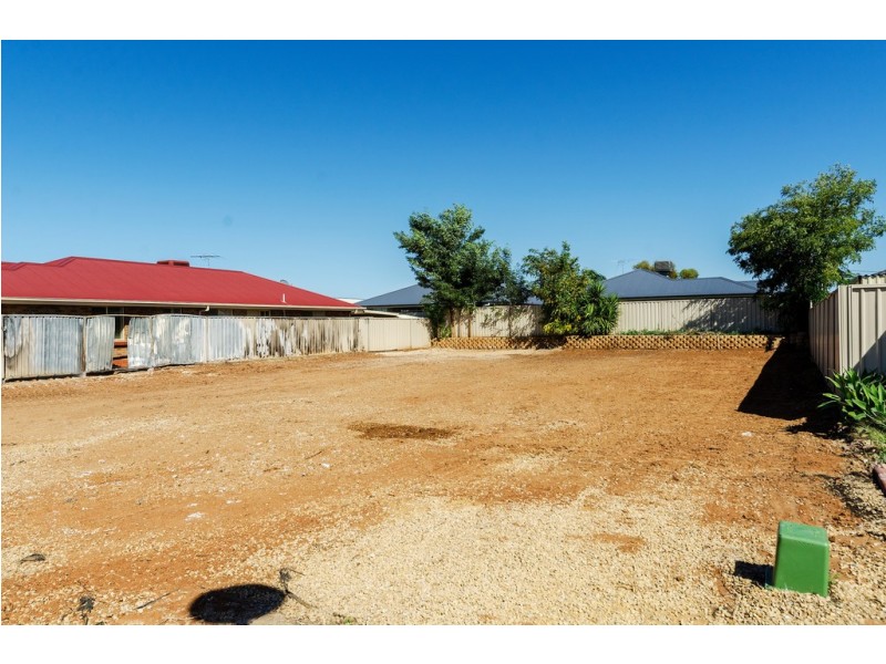 13 Davalan Drive, Munno Para West SA 5115