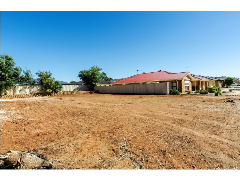13 Davalan Drive, Munno Para West SA 5115