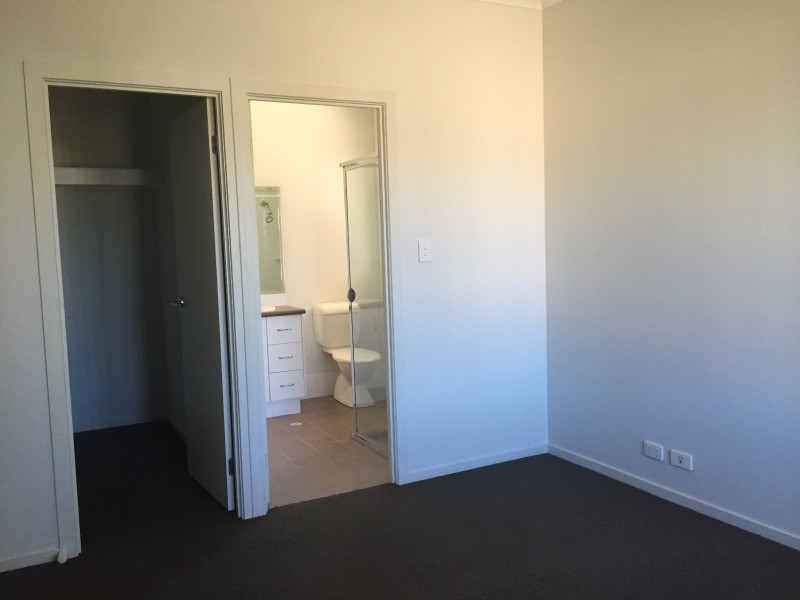 119 Lakeside Drive, Andrews Farm SA 5114