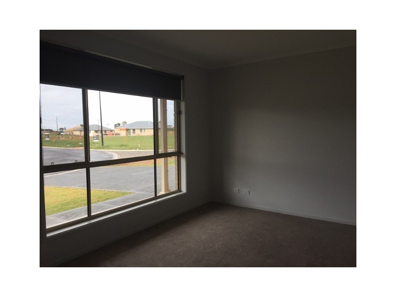10 Castleton Street, Virginia SA 5120