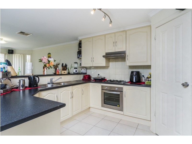 65B Lurline Avenue, Gilles Plains SA 5086