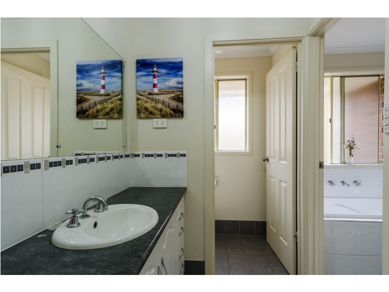65B Lurline Avenue, Gilles Plains SA 5086