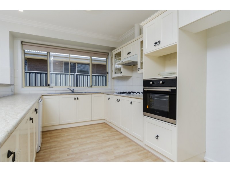14 East Parkway, Andrews Farm SA 5114
