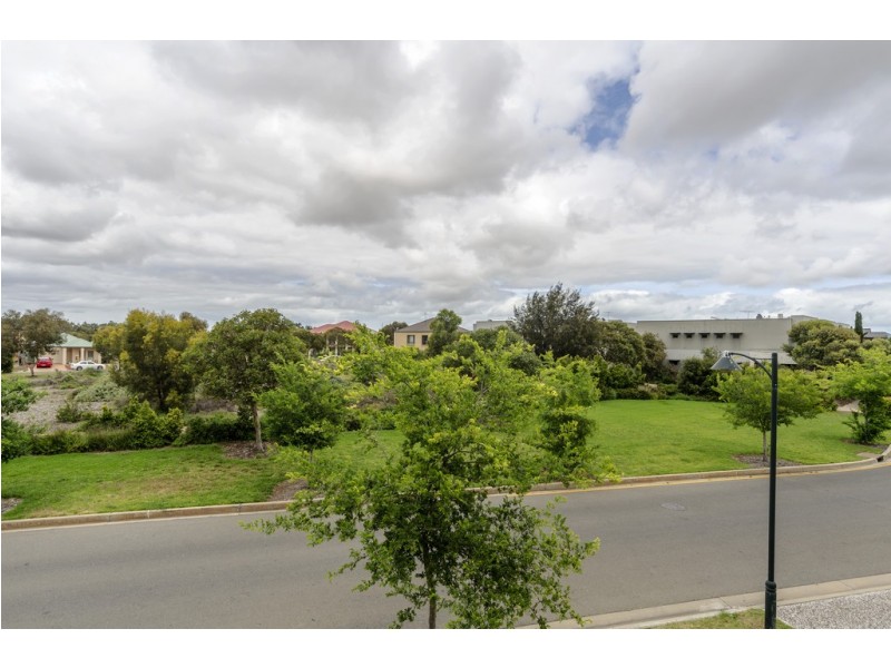 200 Sanctuary Drive, Mawson Lakes SA 5095
